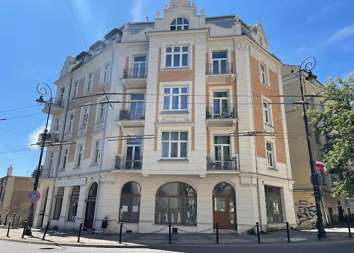 Easy Rent- Wyszynskiego, Centrum 24h Check-in Apartment *